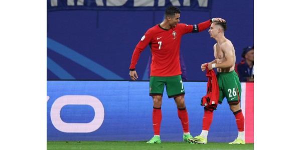 Veteranen vil ikke dø, arven vil bli gitt videre, og det portugisiske landslaget vant en god start